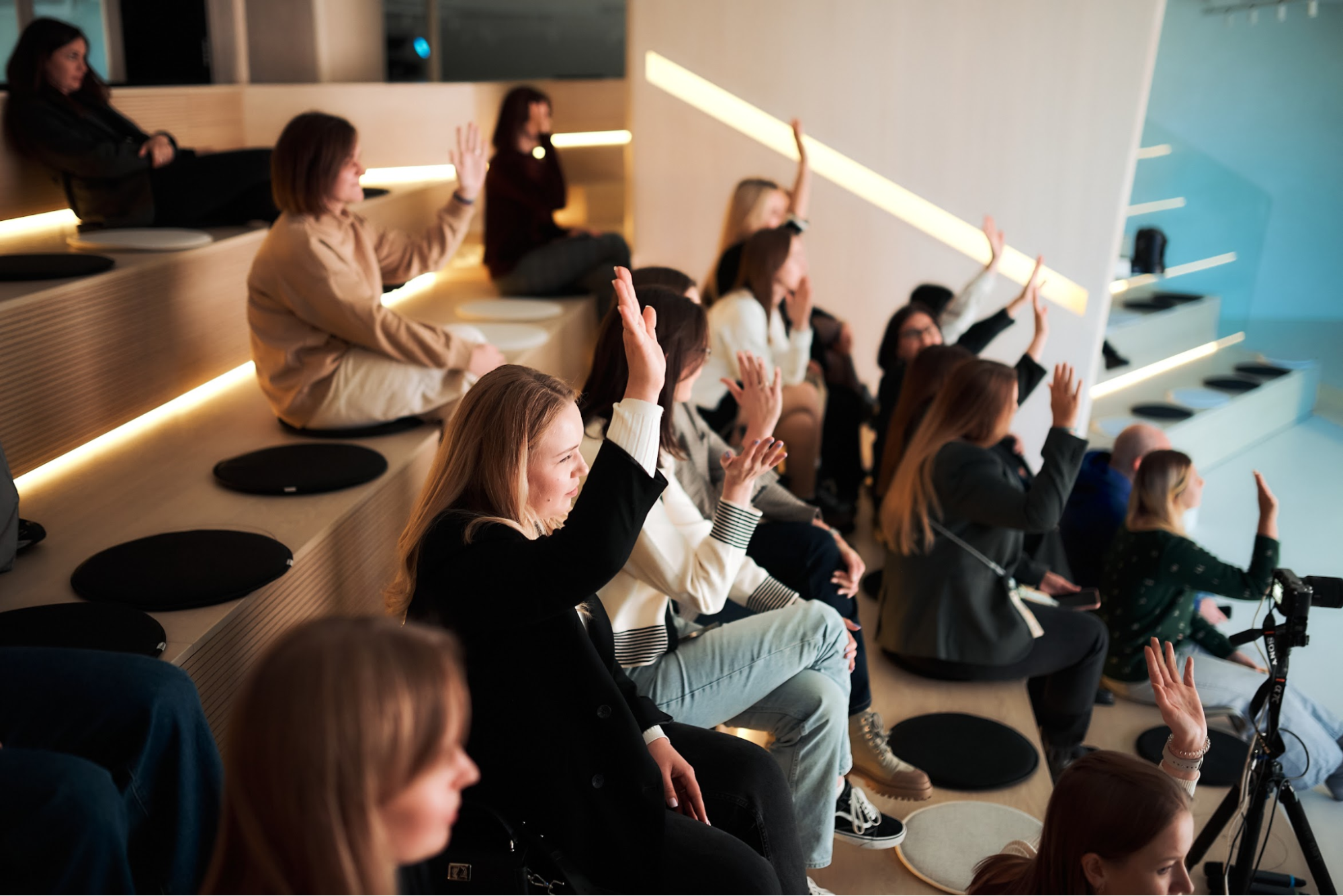 Технологічні рішення у навчанні команди: досвід MacPaw